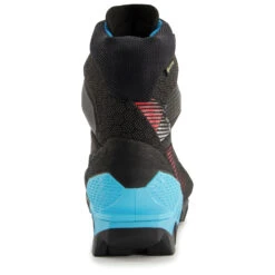 La Sportiva Women's Aequilibrium ST GTX - Mountaineering Boots -Outdoor Sports Shoe Store la sportiva womens aequilibrium st gtx mountaineering boots detail 6